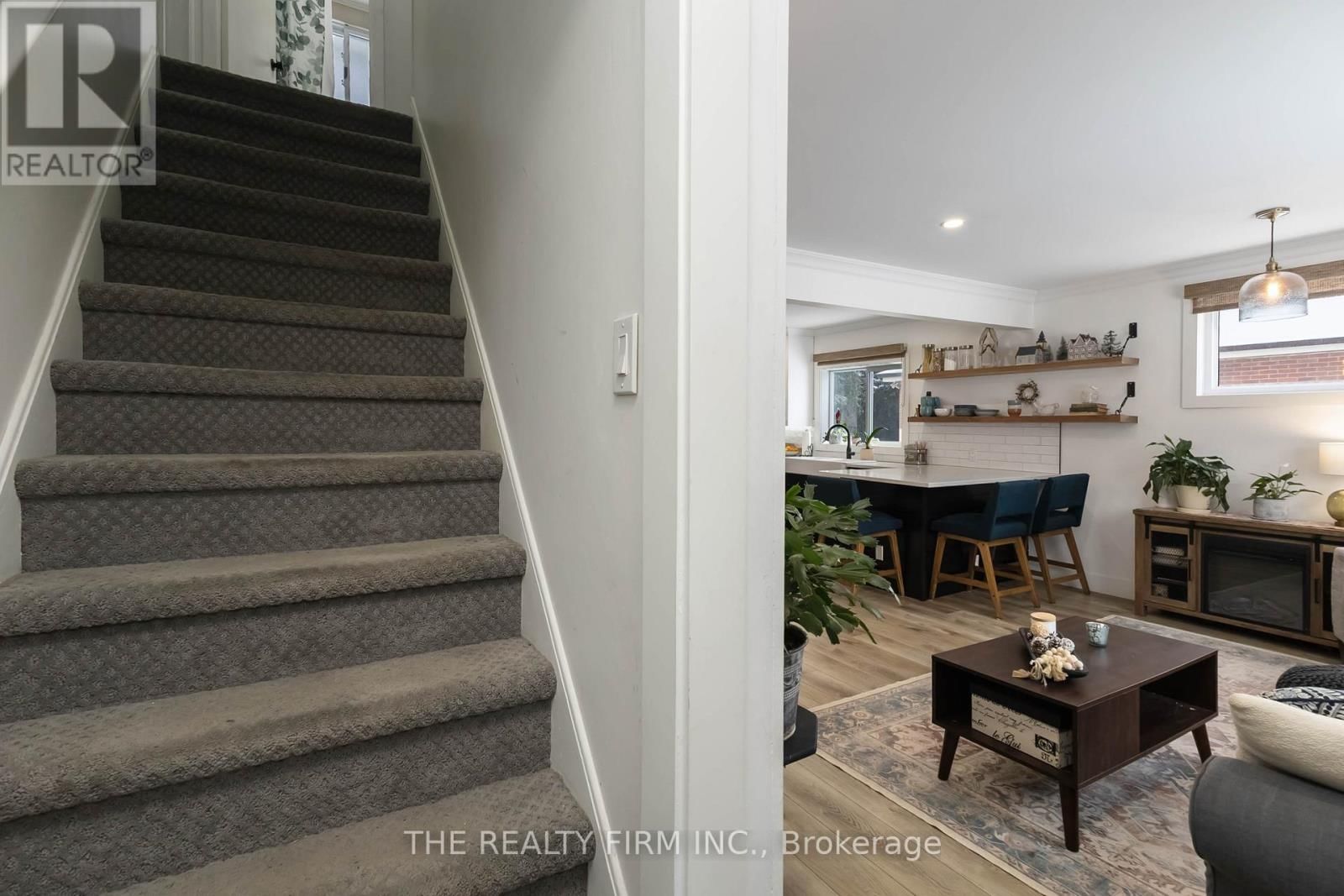 352 HALE STREET Image 4