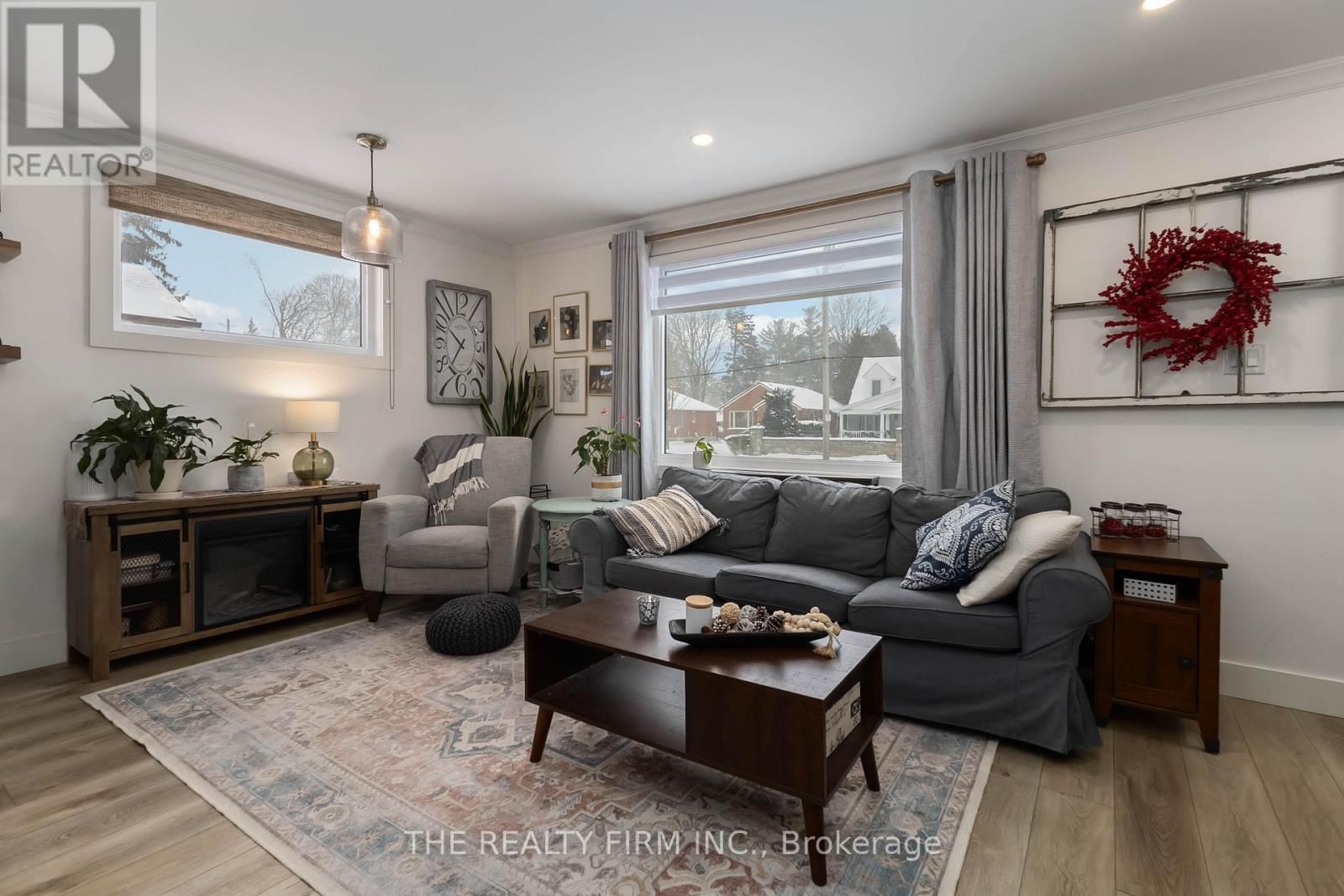 352 HALE STREET Image 9