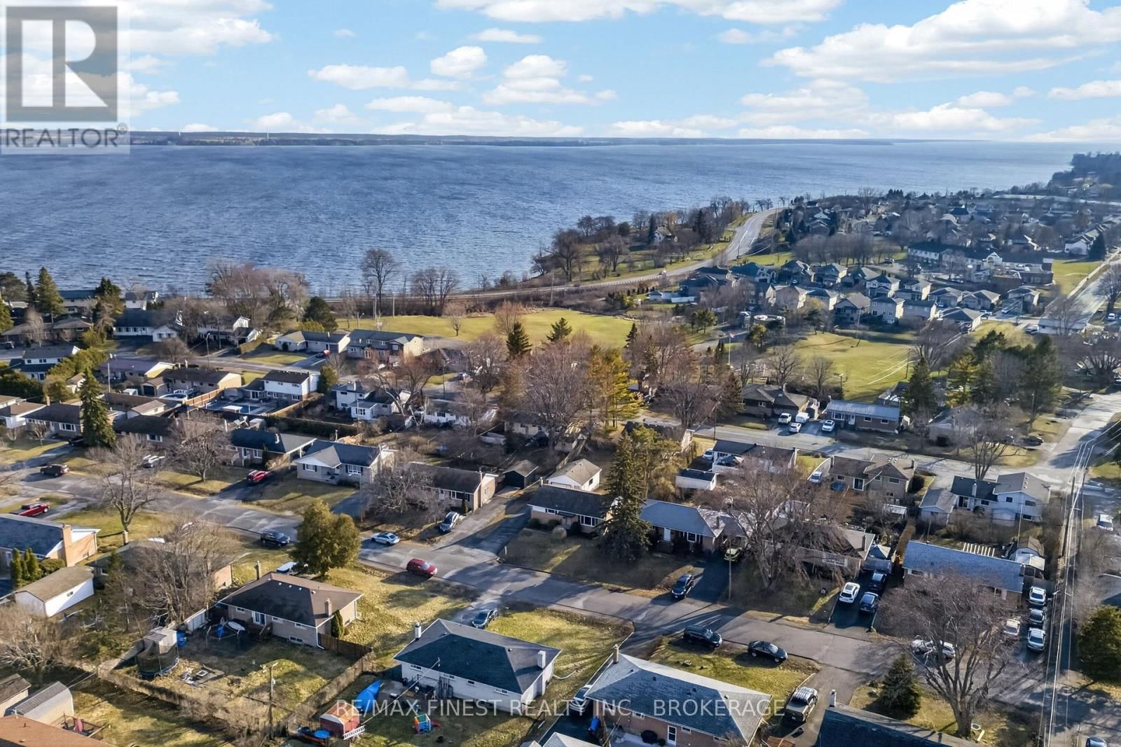 30 OXFORD CRESCENT Image 28