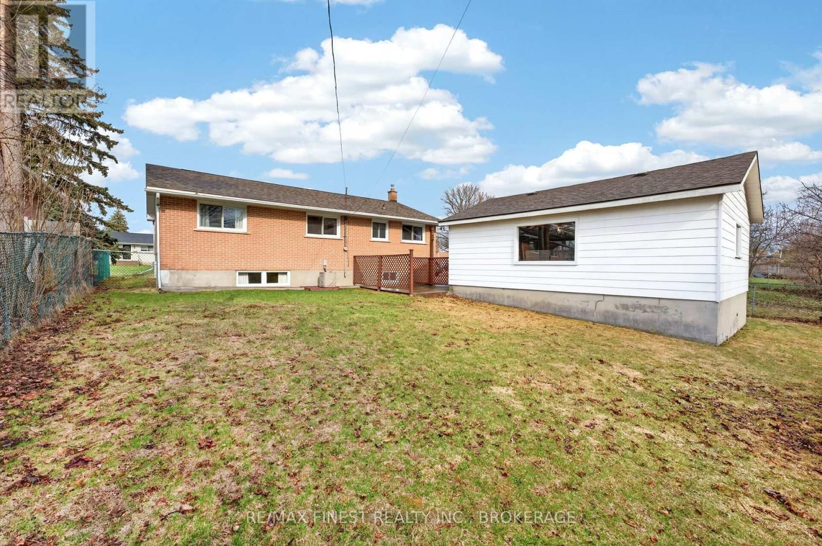 30 OXFORD CRESCENT Image 7