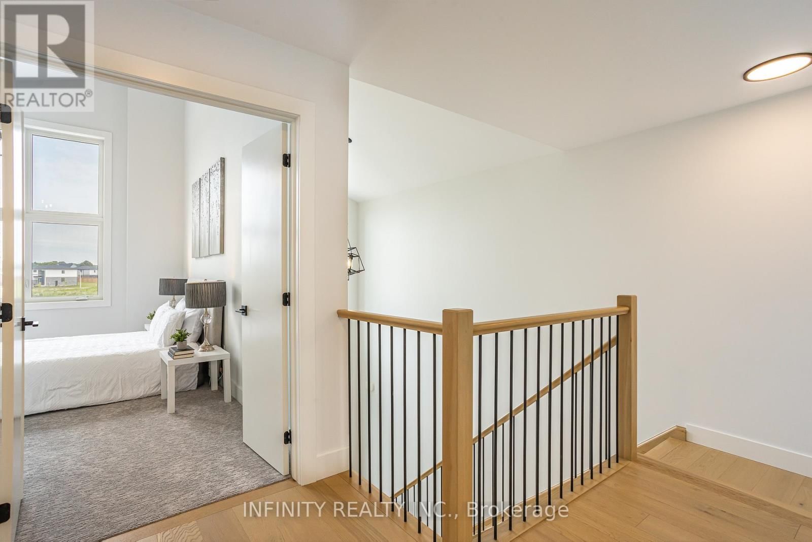 157 CRESTVIEW DRIVE Image 30