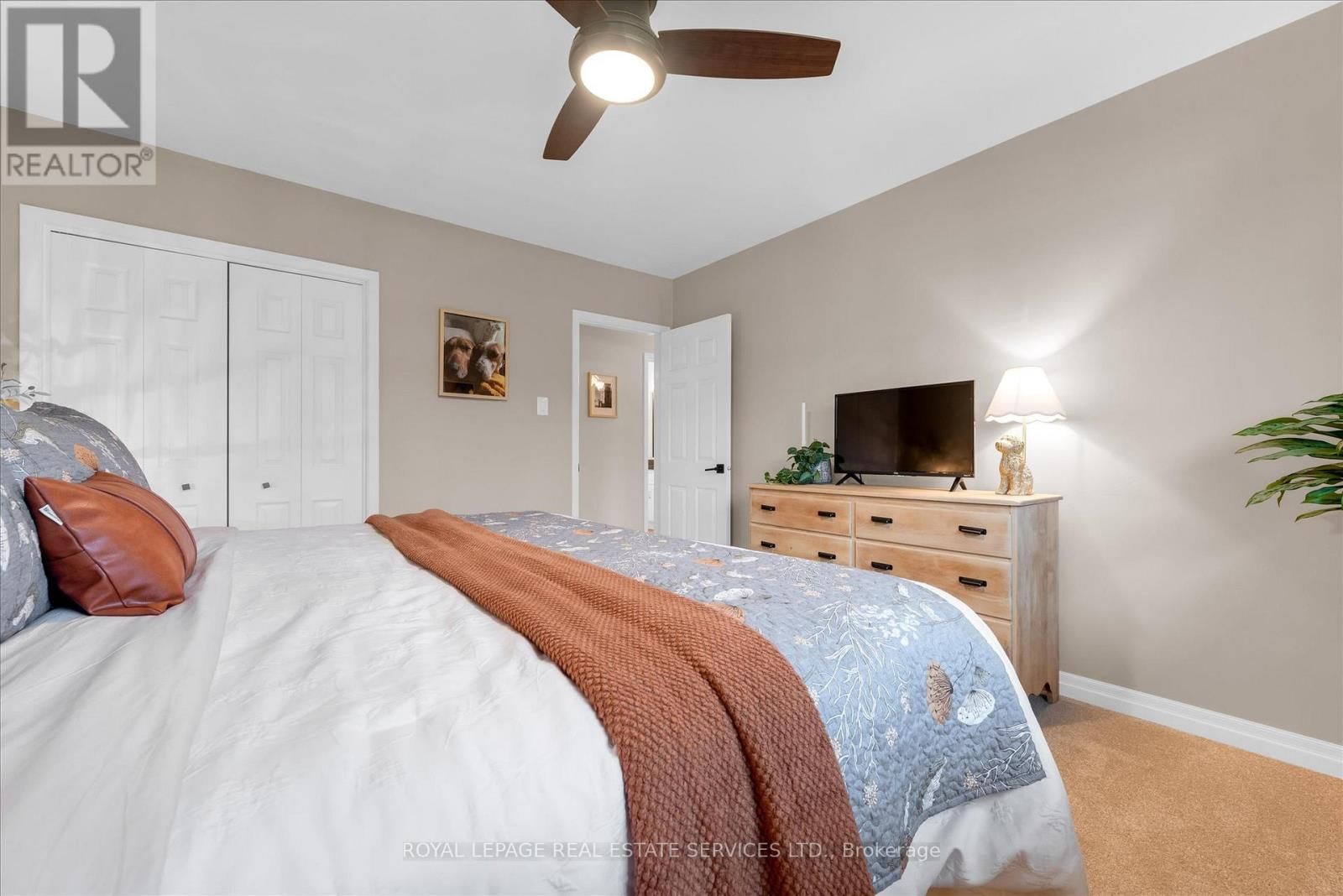 20 CASABLANCA BOULEVARD Image 17