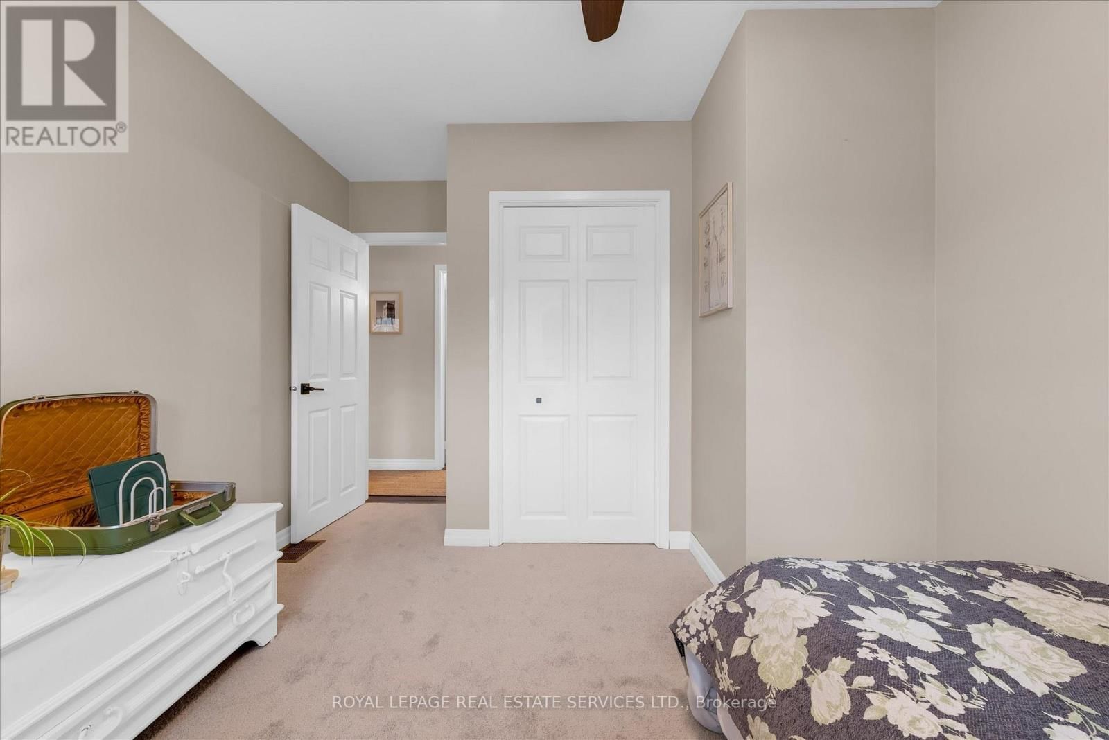 20 CASABLANCA BOULEVARD Image 19