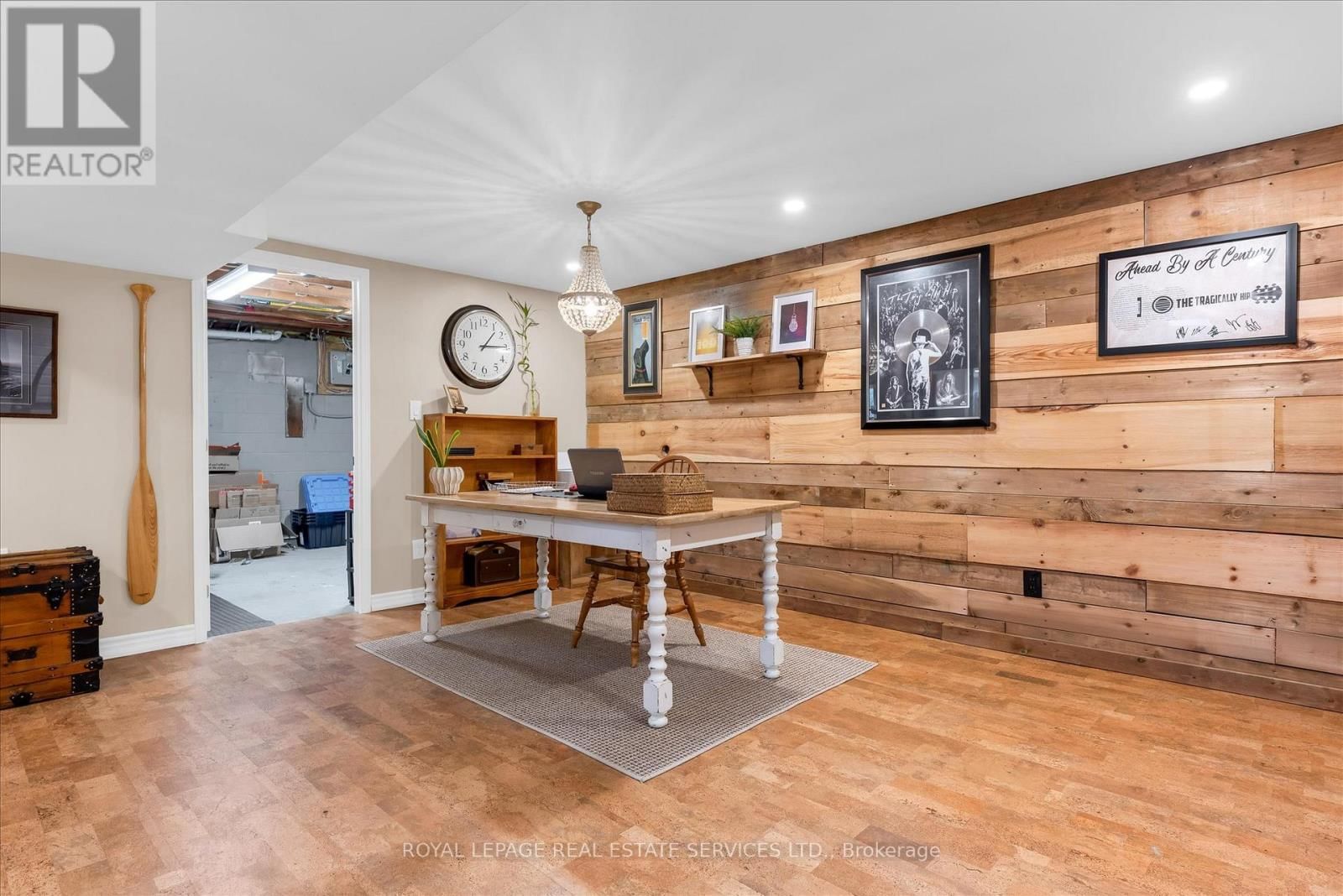 20 CASABLANCA BOULEVARD Image 27