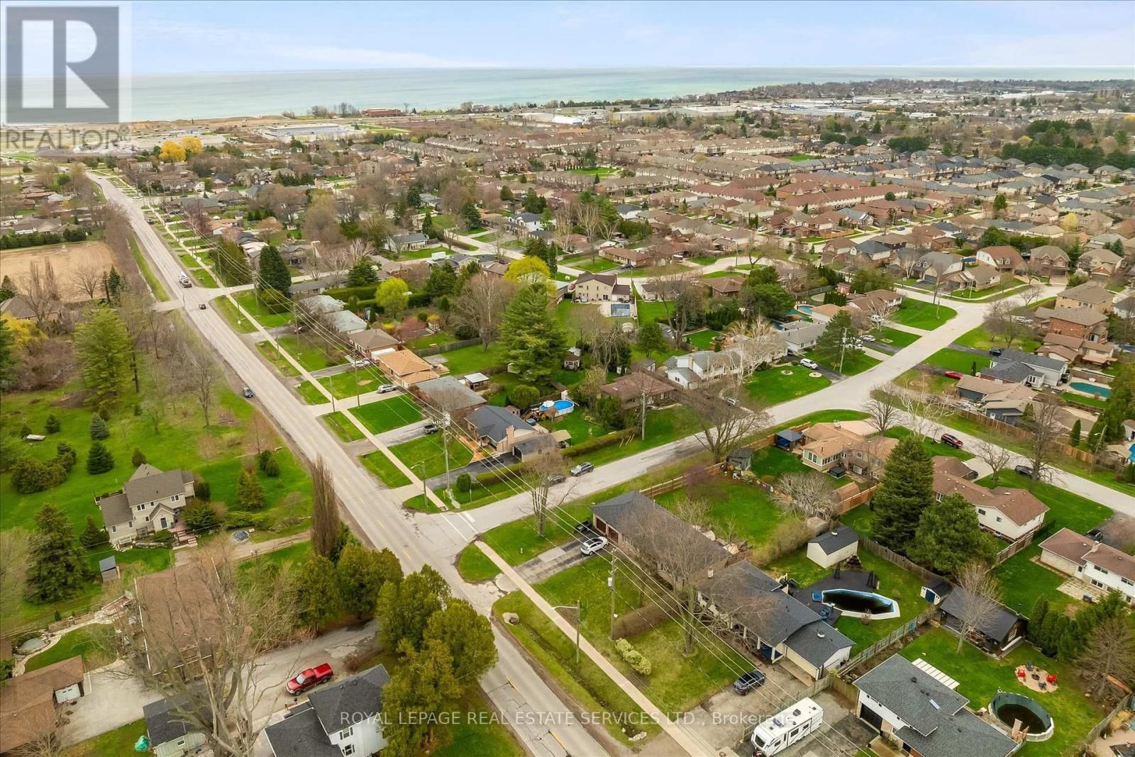 20 CASABLANCA BOULEVARD Image 43