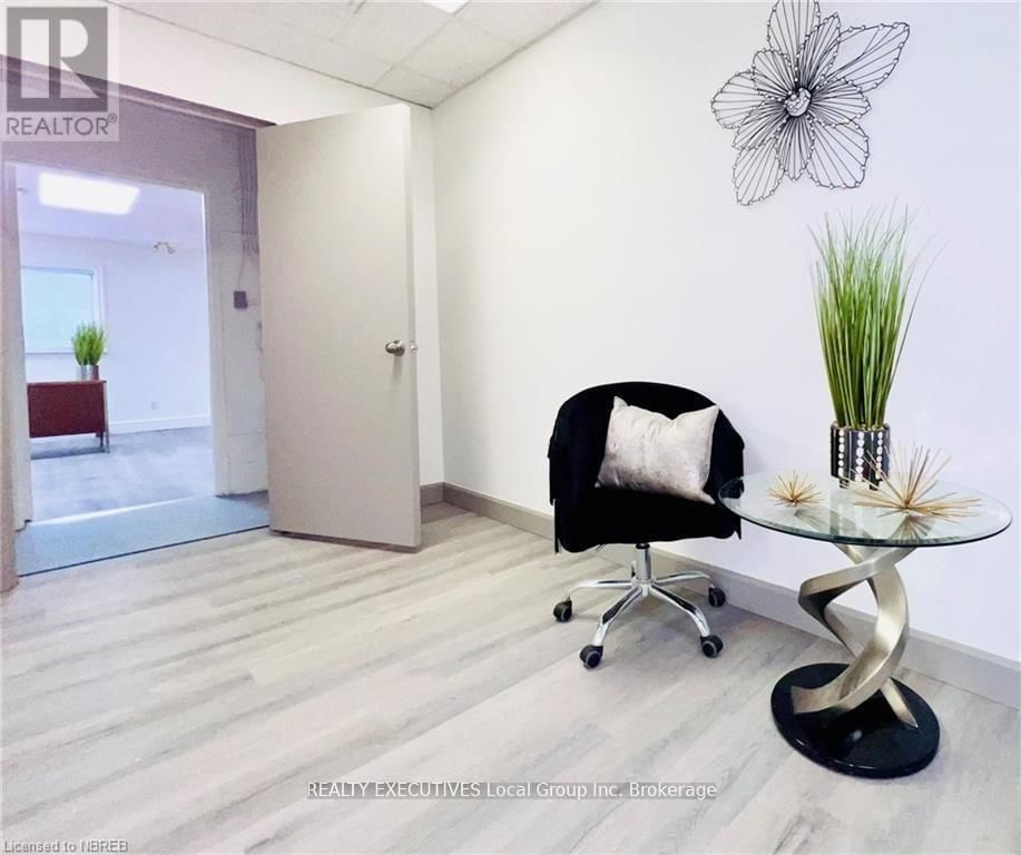 221 ALGONQUIN AVENUE Image 11