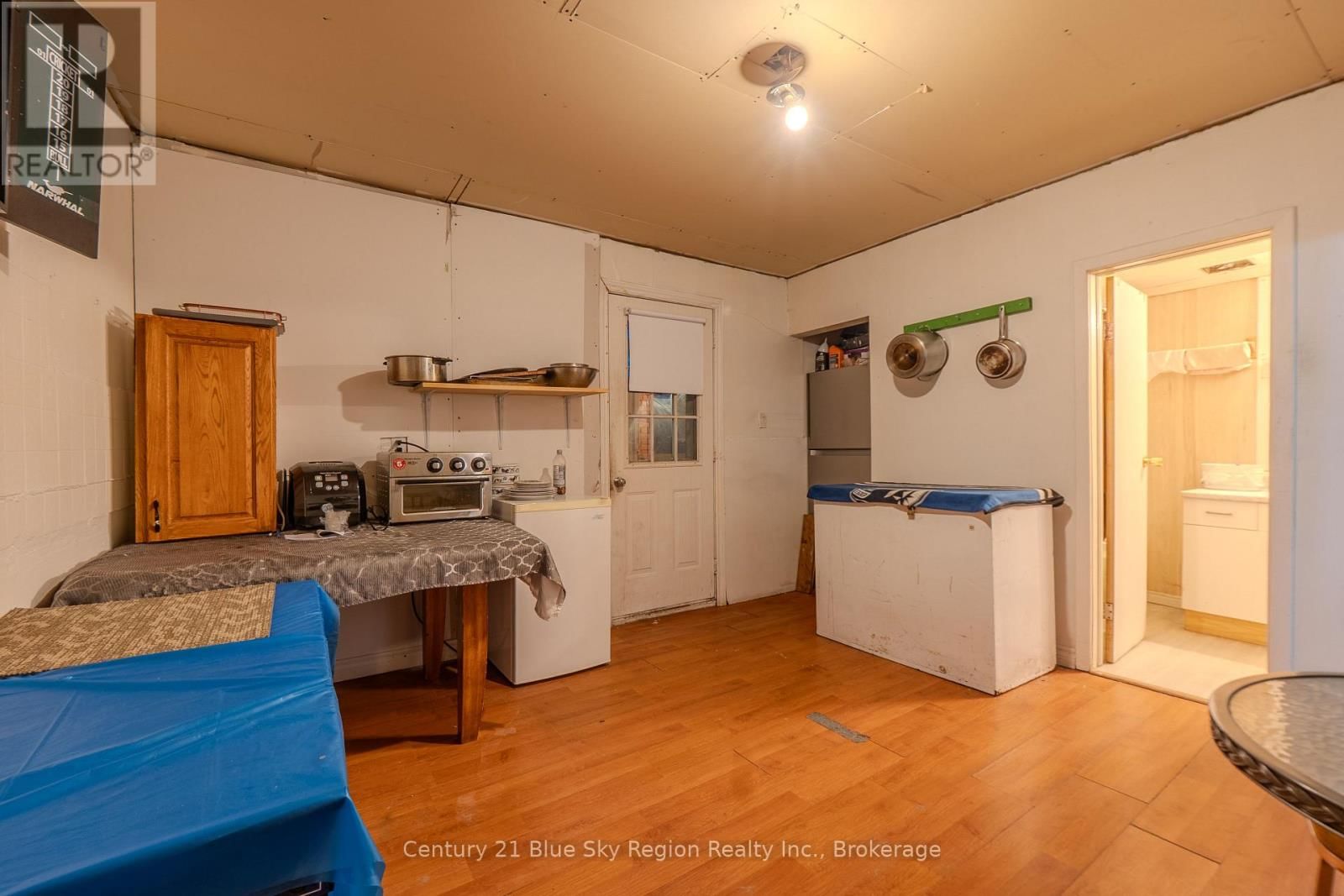 250 FIFTH AVENUE WEST Image 12