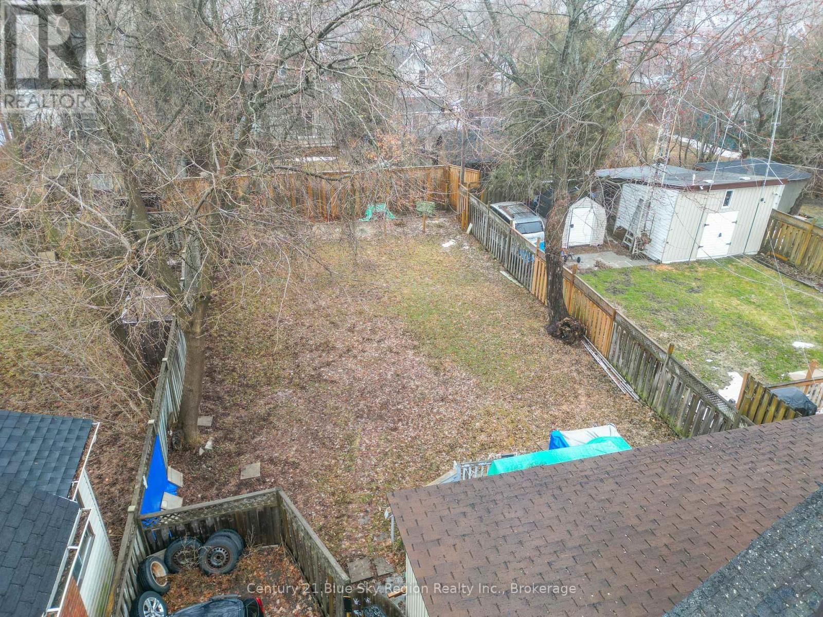 250 FIFTH AVENUE WEST Image 18