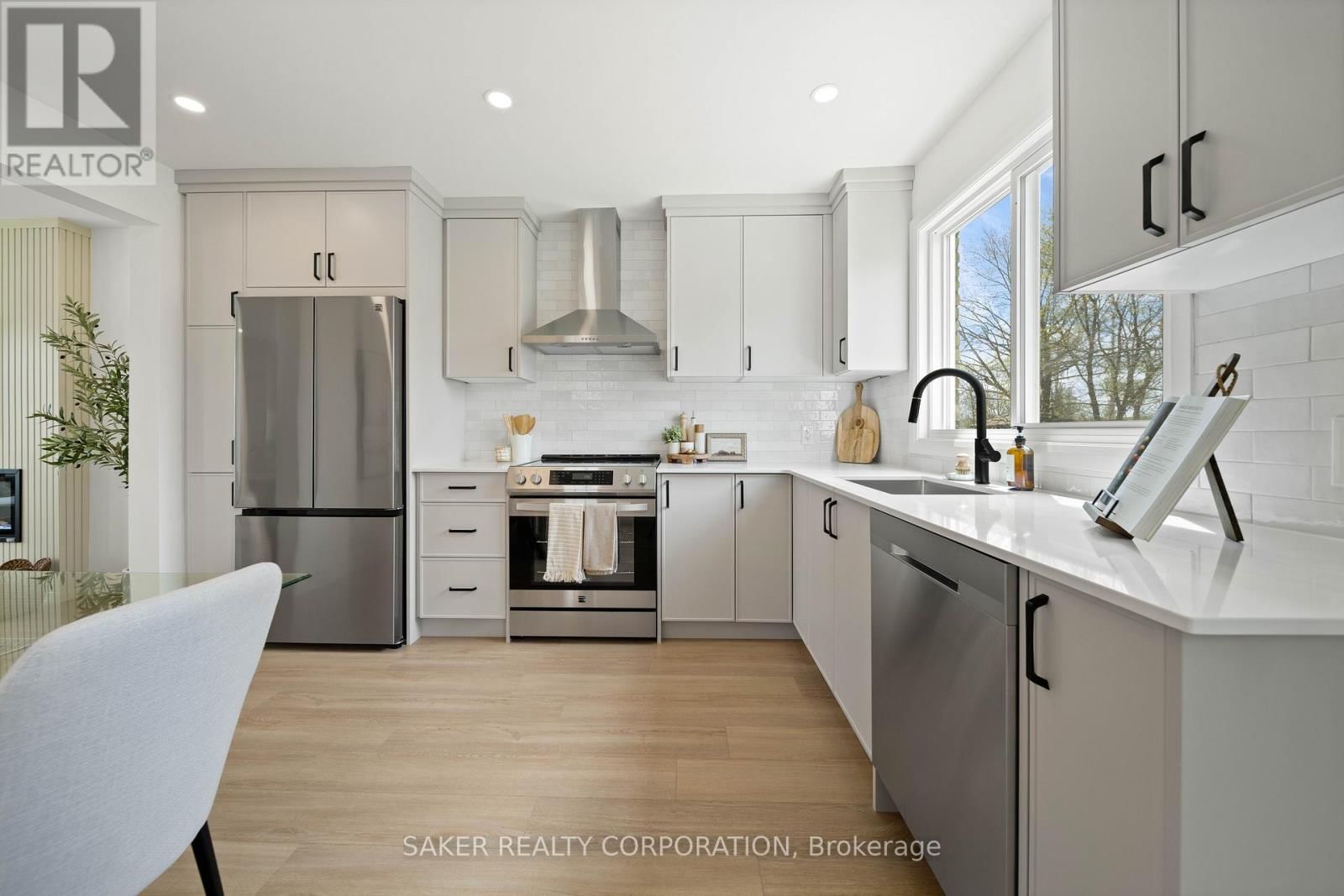 35 KINTAIL CRESCENT Image 10