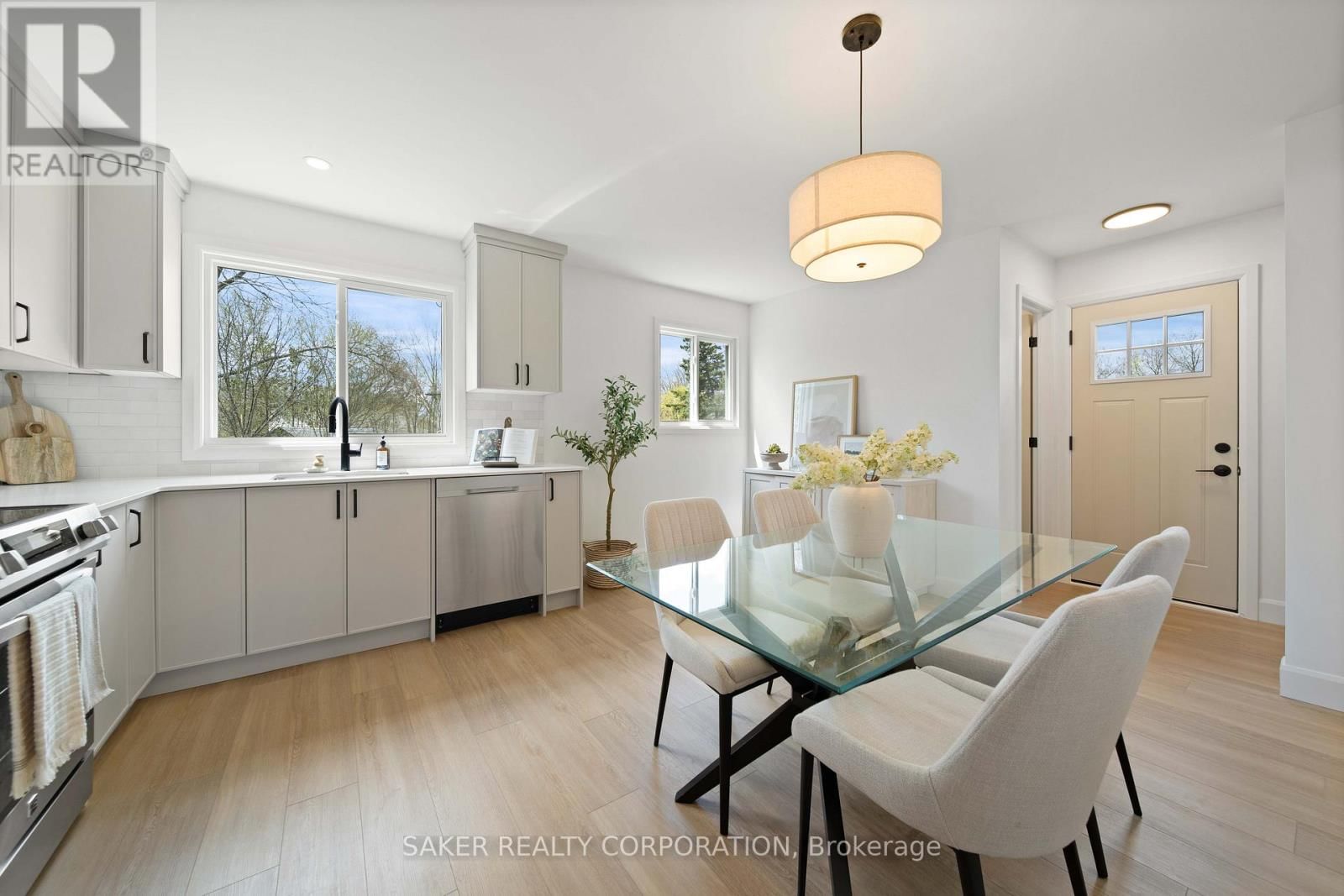 35 KINTAIL CRESCENT Image 12