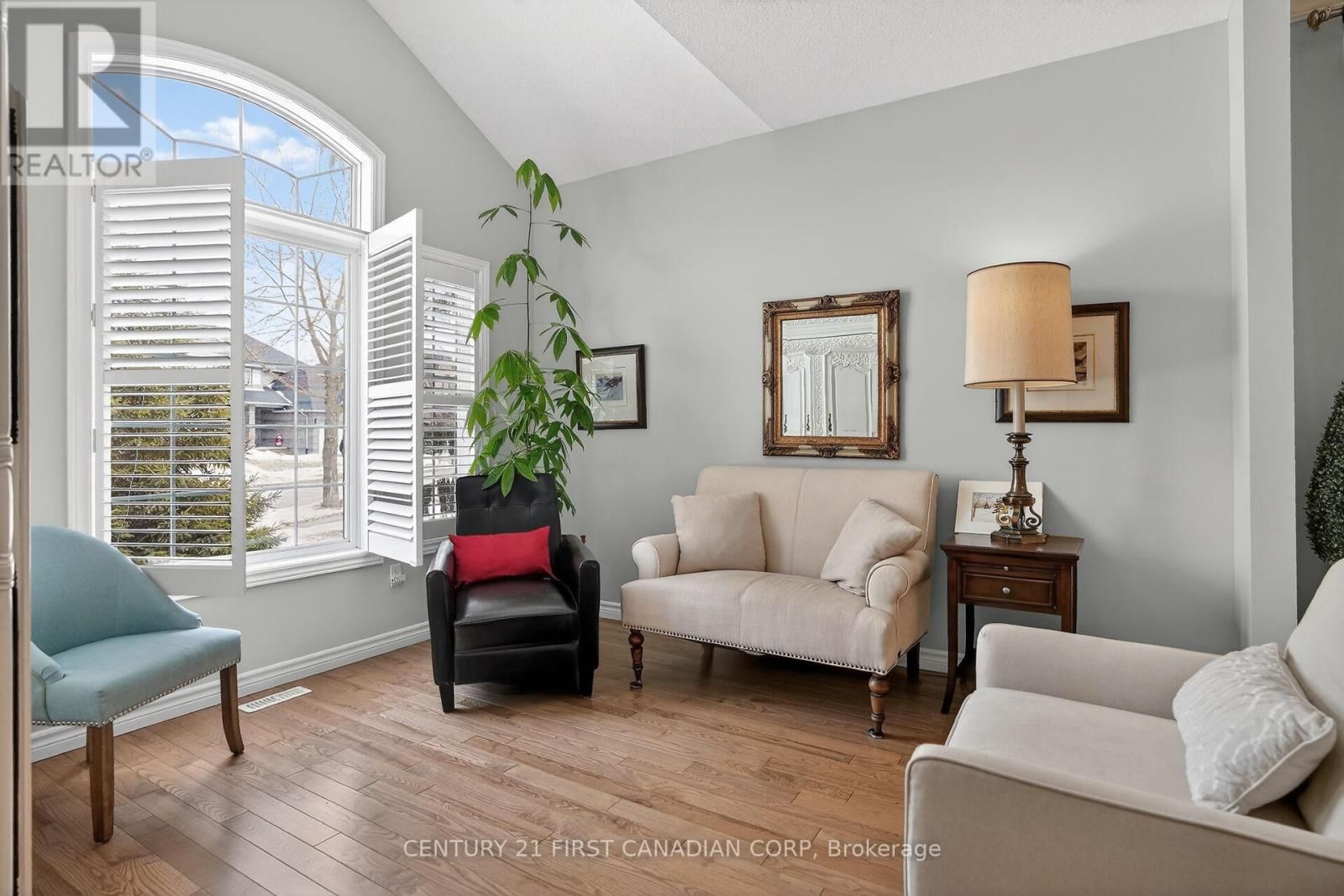 1983 QUARRIER ROAD Image 7