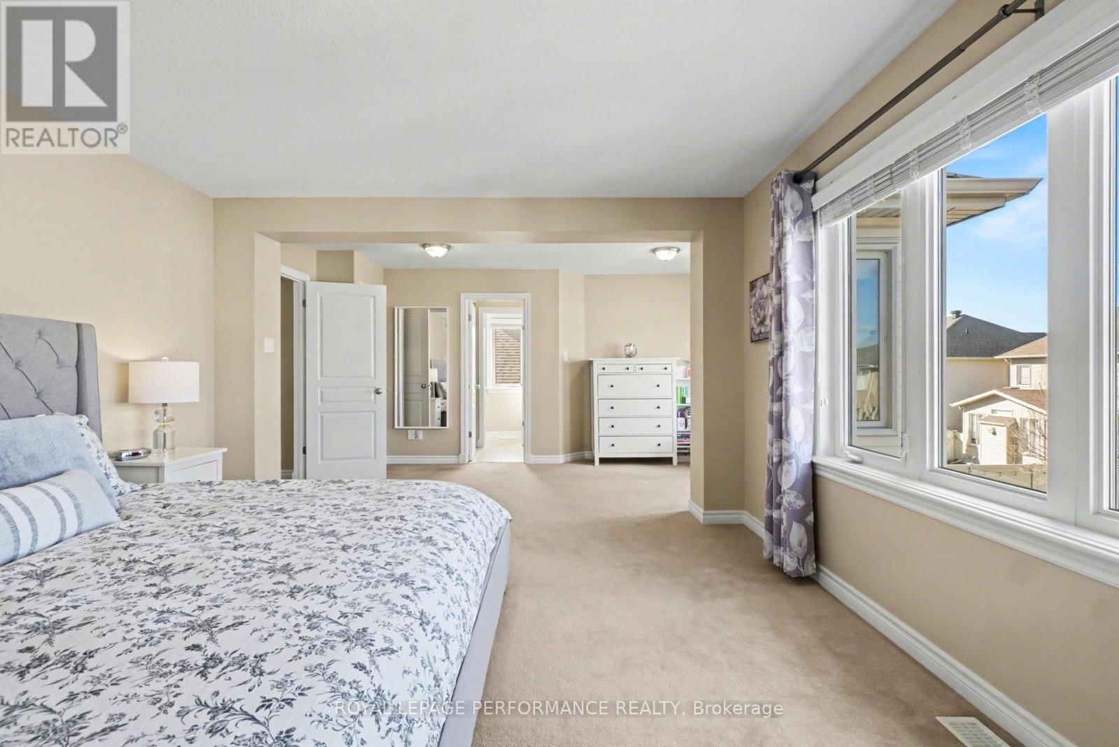 1828 MICKELBERRY CRESCENT Image 27