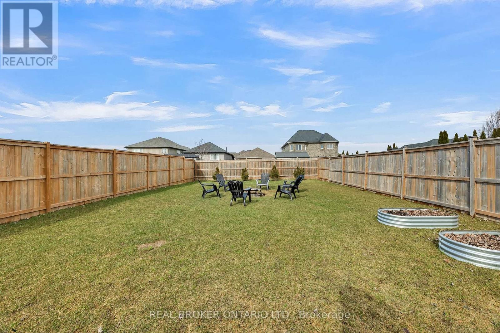 335 KROTZ STREET WEST Image 30