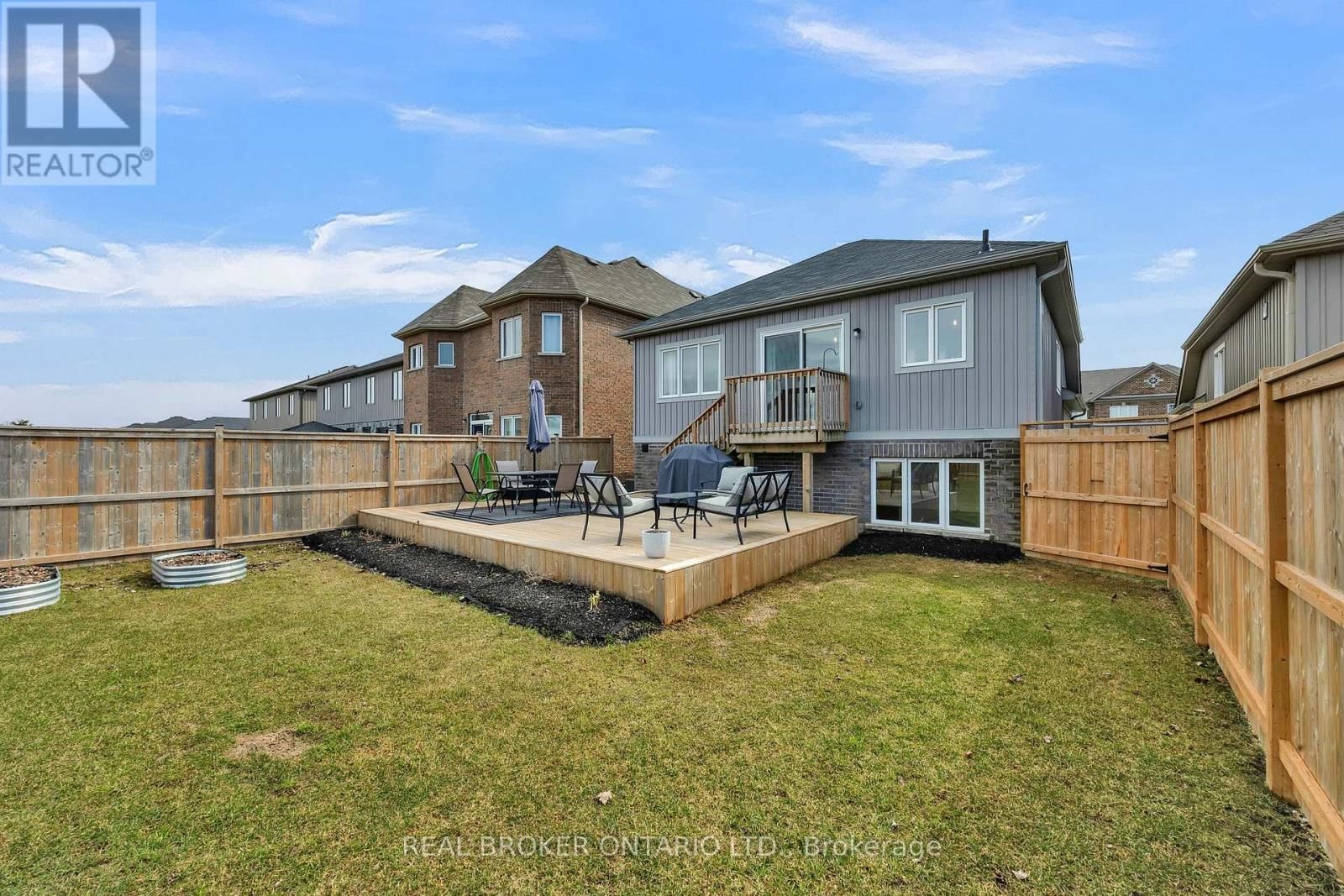 335 KROTZ STREET WEST Image 34