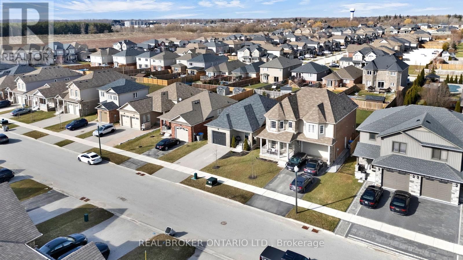 335 KROTZ STREET WEST Image 43