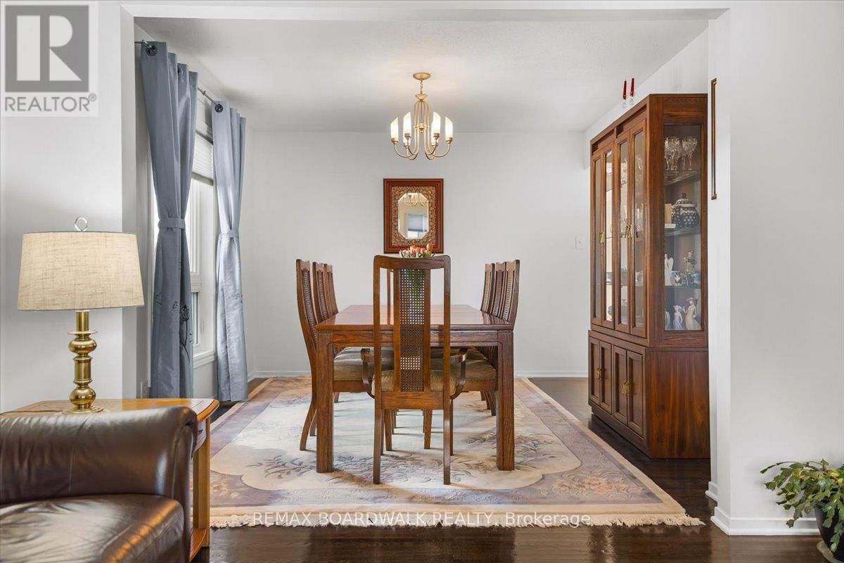 6241 ST ALBANS COURT Image 11