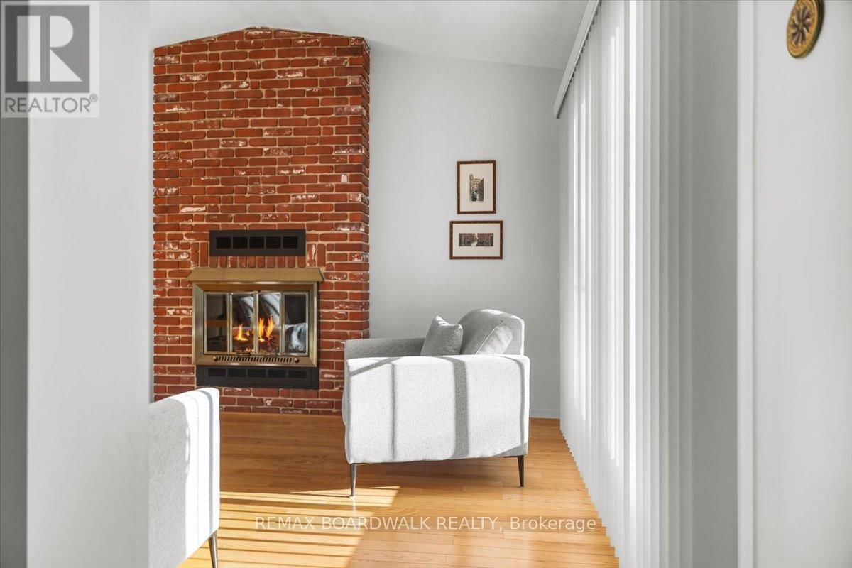 6241 ST ALBANS COURT Image 25