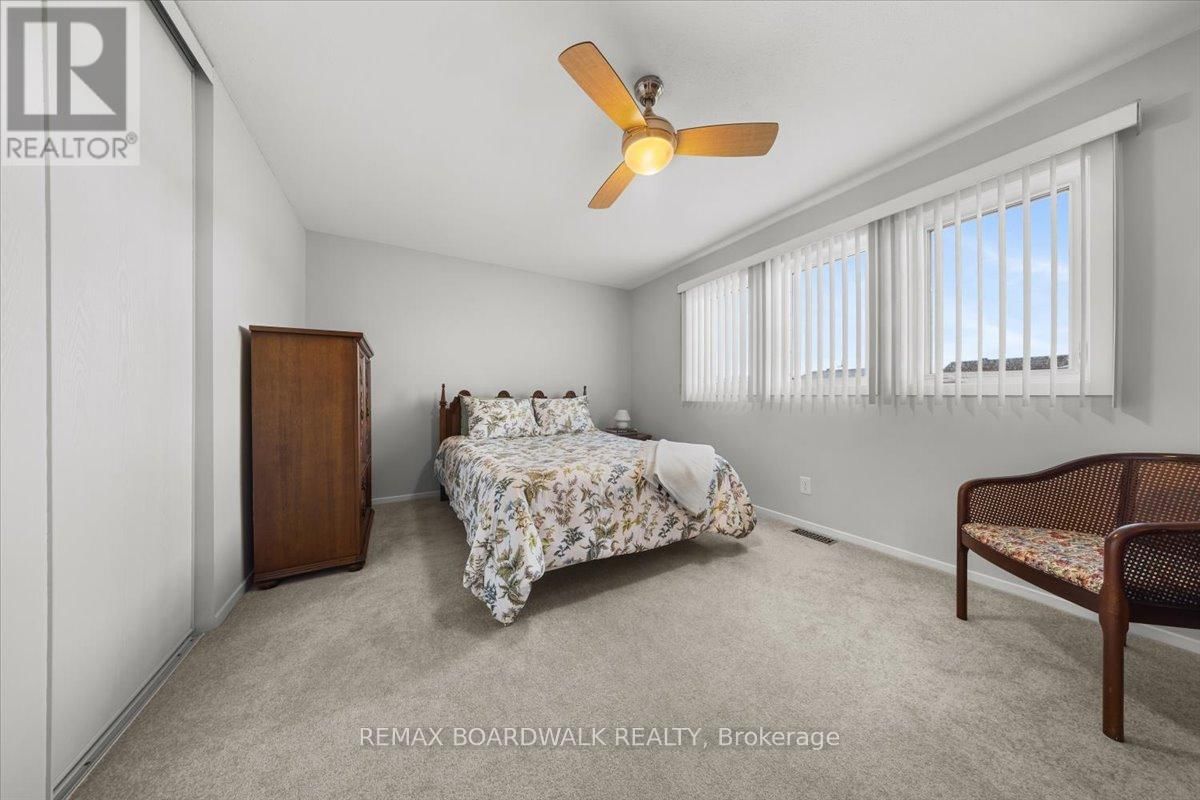 6241 ST ALBANS COURT Image 33