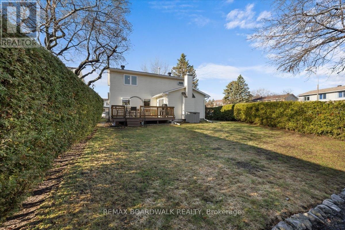 6241 ST ALBANS COURT Image 35