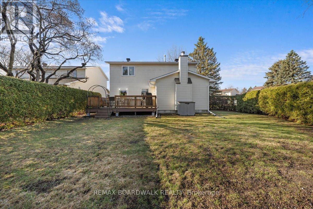 6241 ST ALBANS COURT Image 36