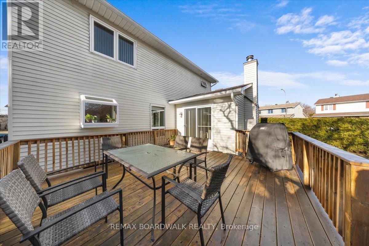 6241 ST ALBANS COURT Image 38