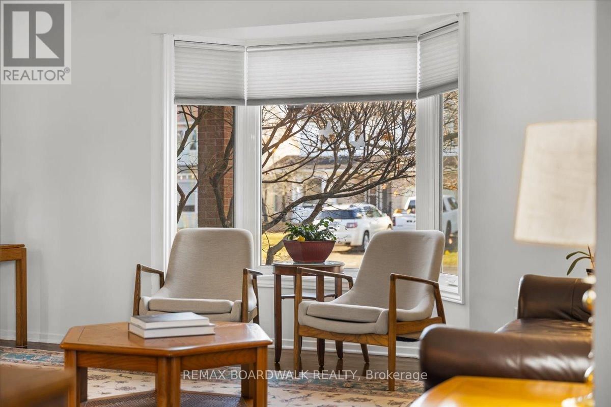 6241 ST ALBANS COURT Image 8