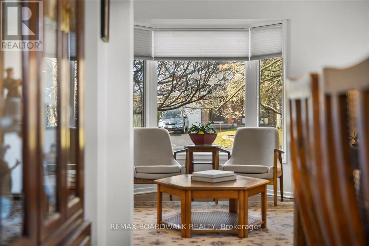 6241 ST ALBANS COURT Image 9