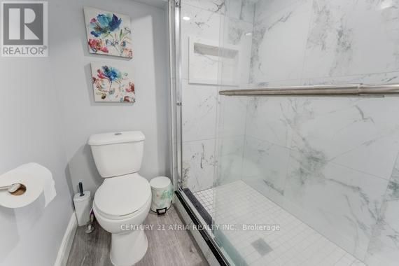 132 WATERLOO STREET NORTH Image 16