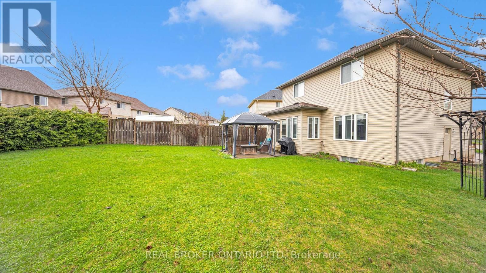 949 BLYTHWOOD ROAD Image 42