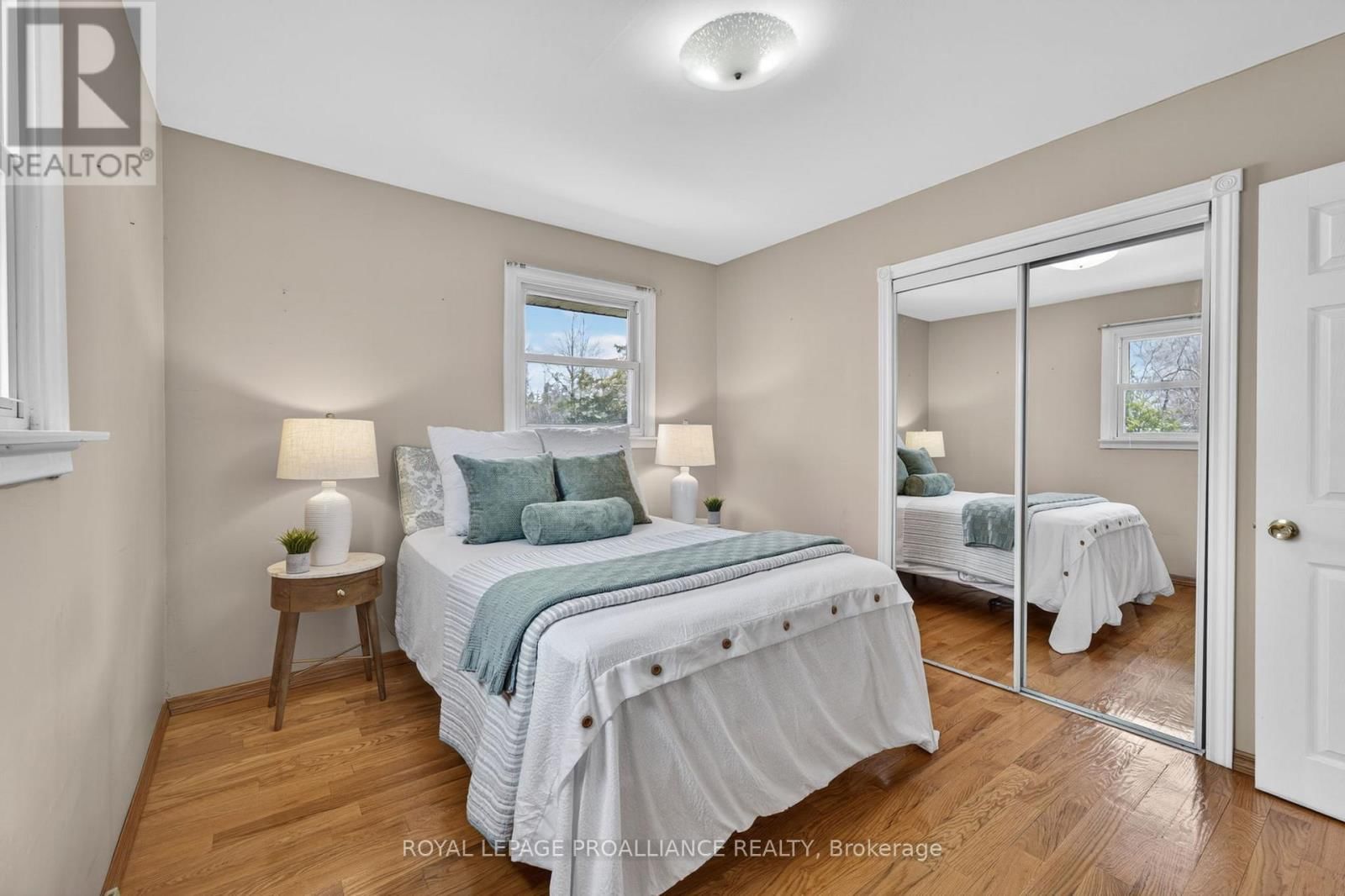 742 WALLBRIDGE-LOYALIST ROAD Image 15