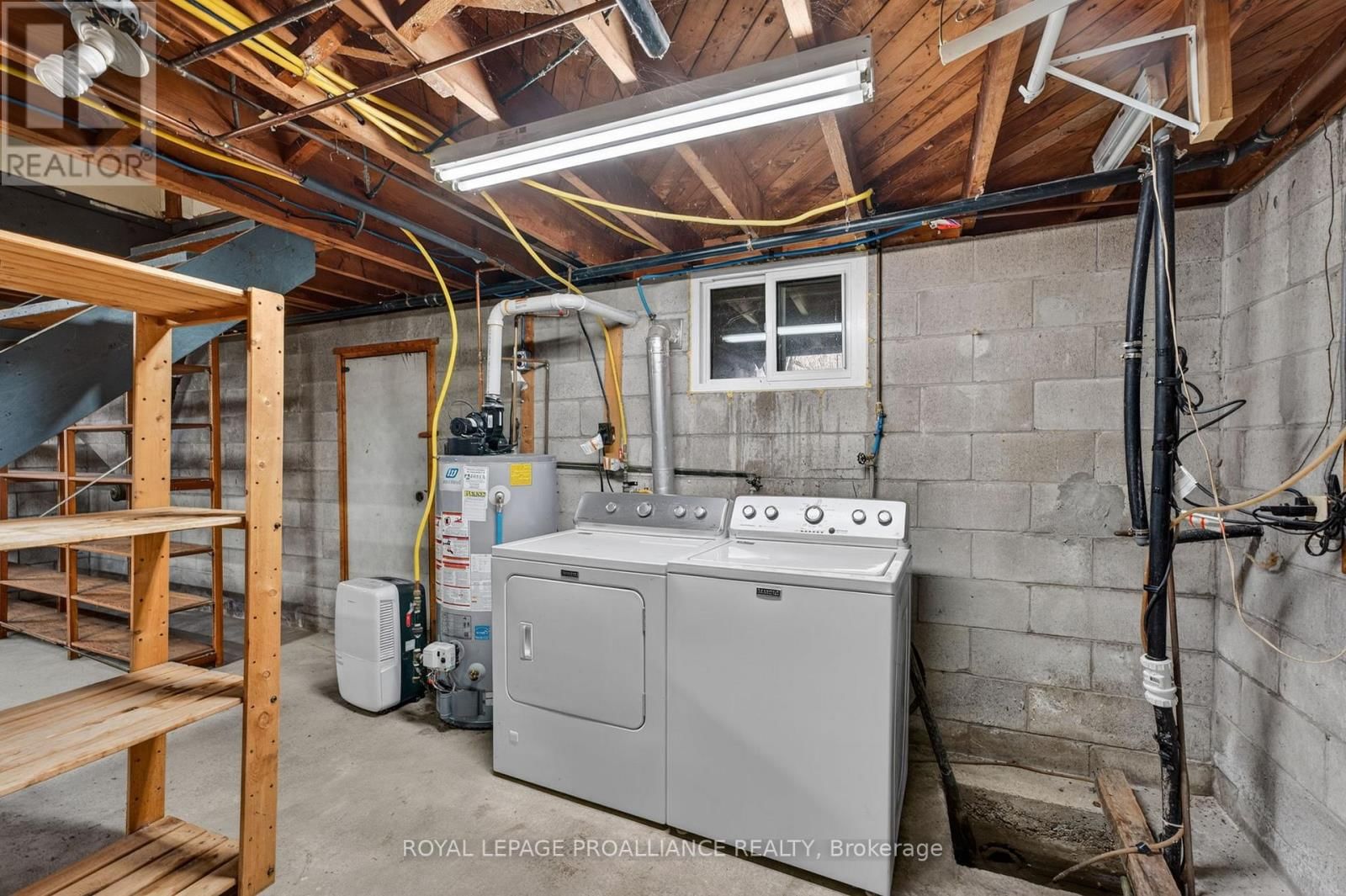 742 WALLBRIDGE-LOYALIST ROAD Image 19