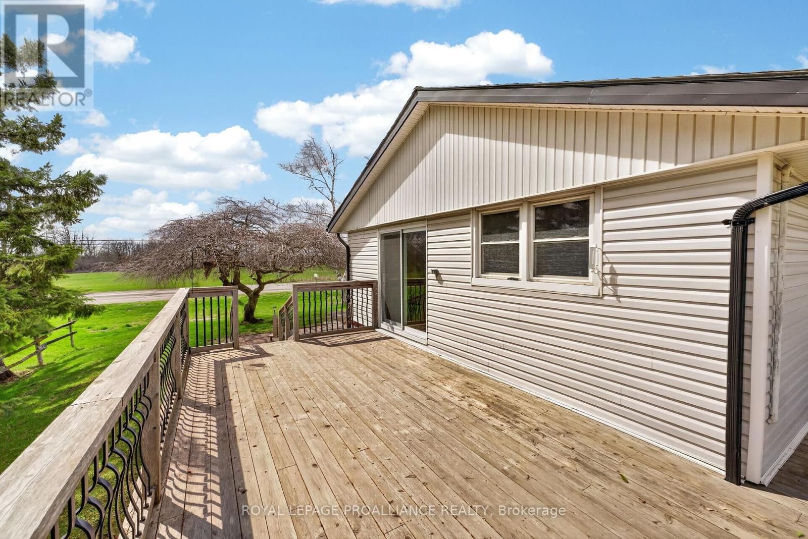 742 WALLBRIDGE-LOYALIST ROAD Image 21