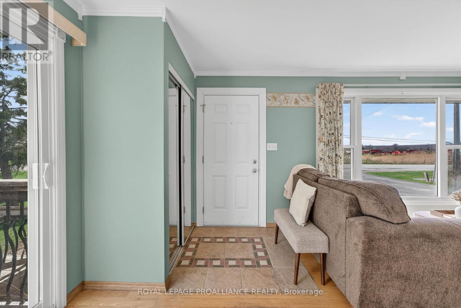 742 WALLBRIDGE-LOYALIST ROAD Image 4