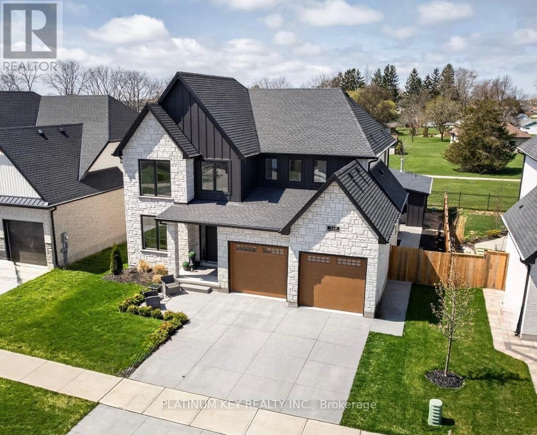 124 OPTIMIST DRIVE Image 2