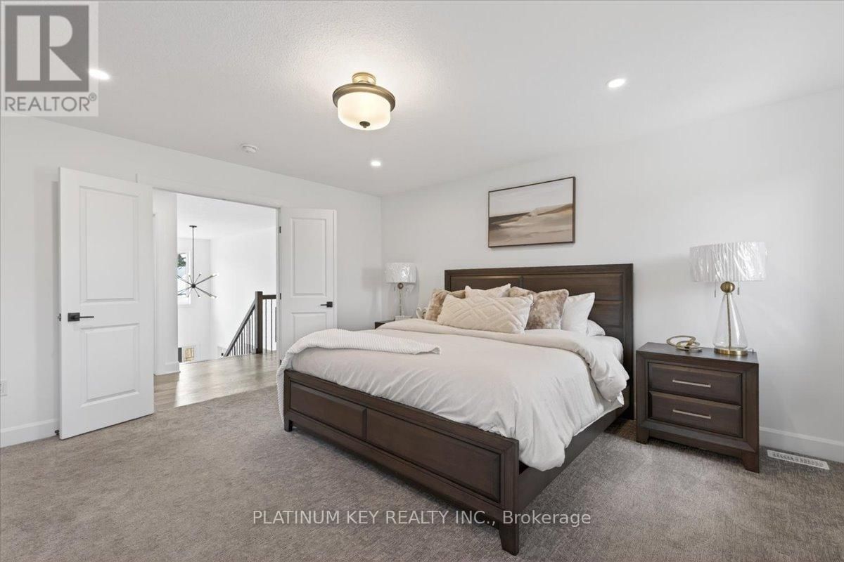 124 OPTIMIST DRIVE Image 21