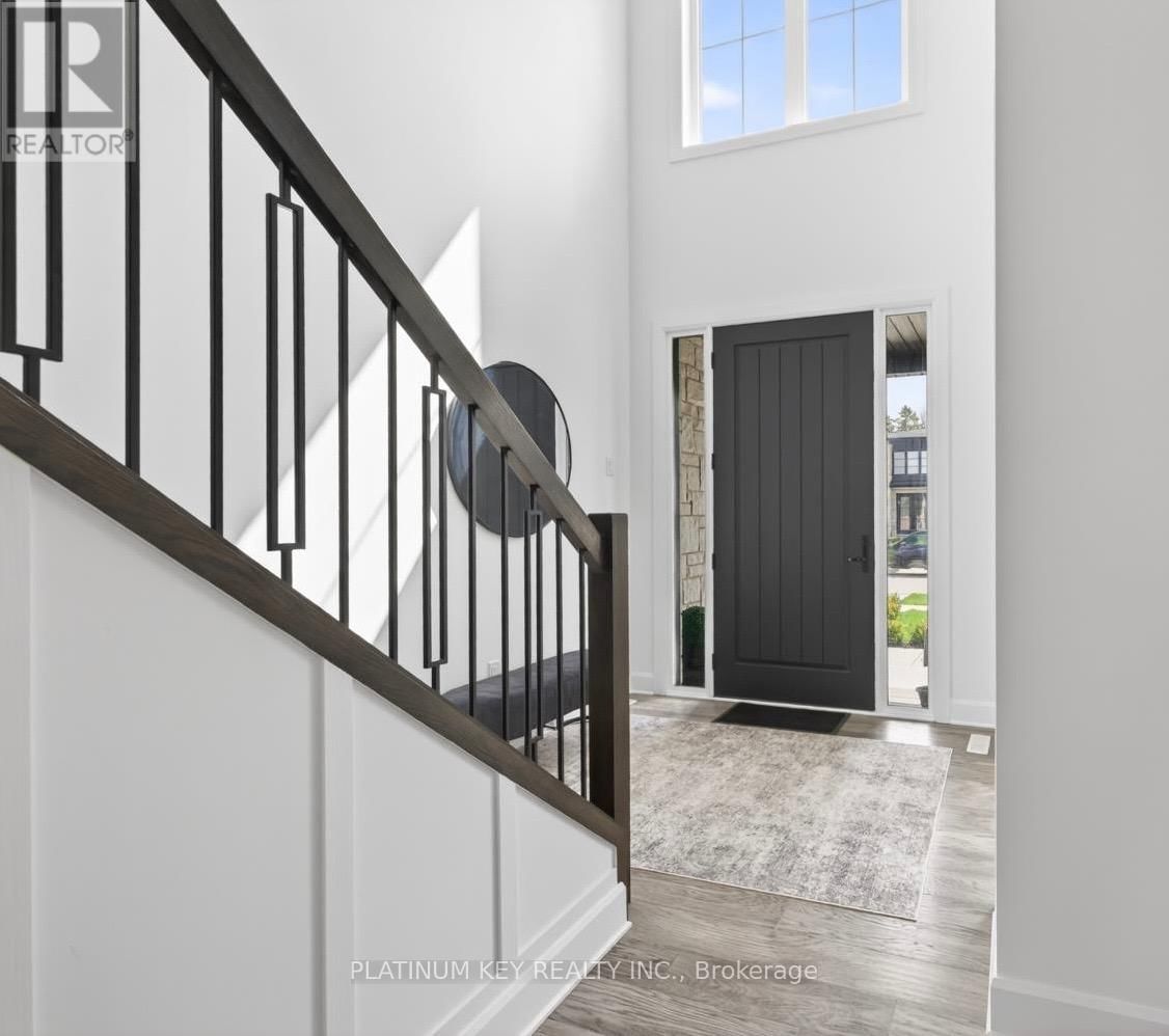 124 OPTIMIST DRIVE Image 6