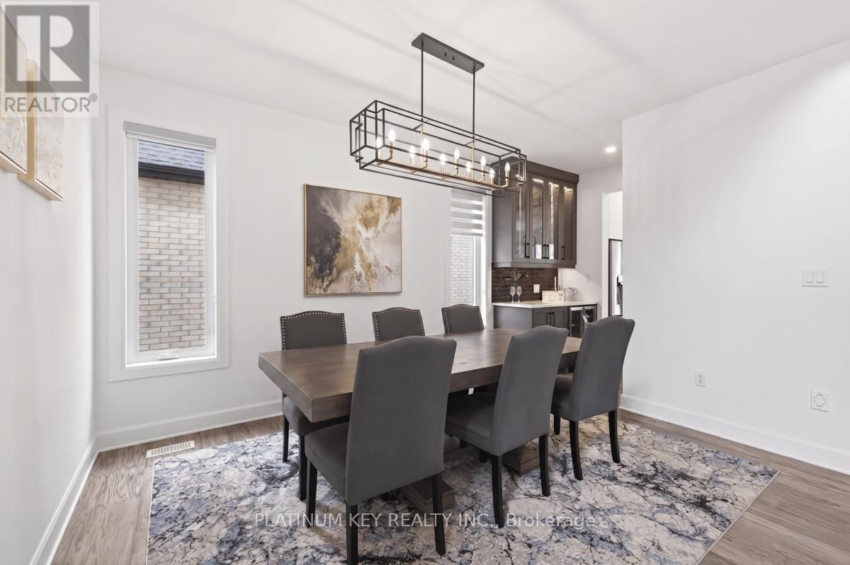 124 OPTIMIST DRIVE Image 8