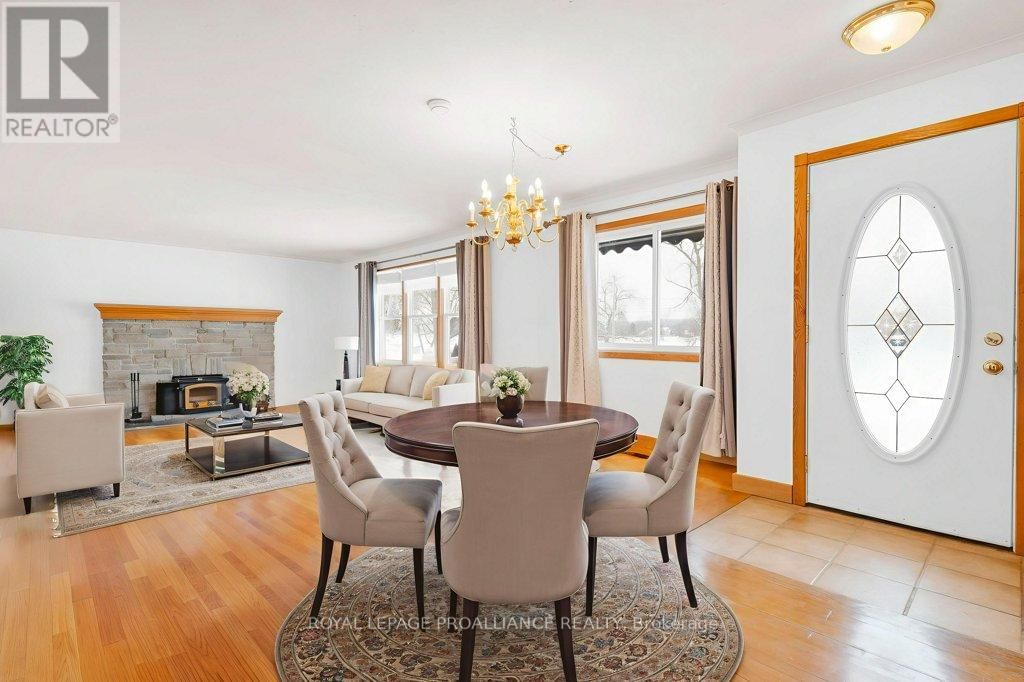 556 ROSEBUSH ROAD Image 8