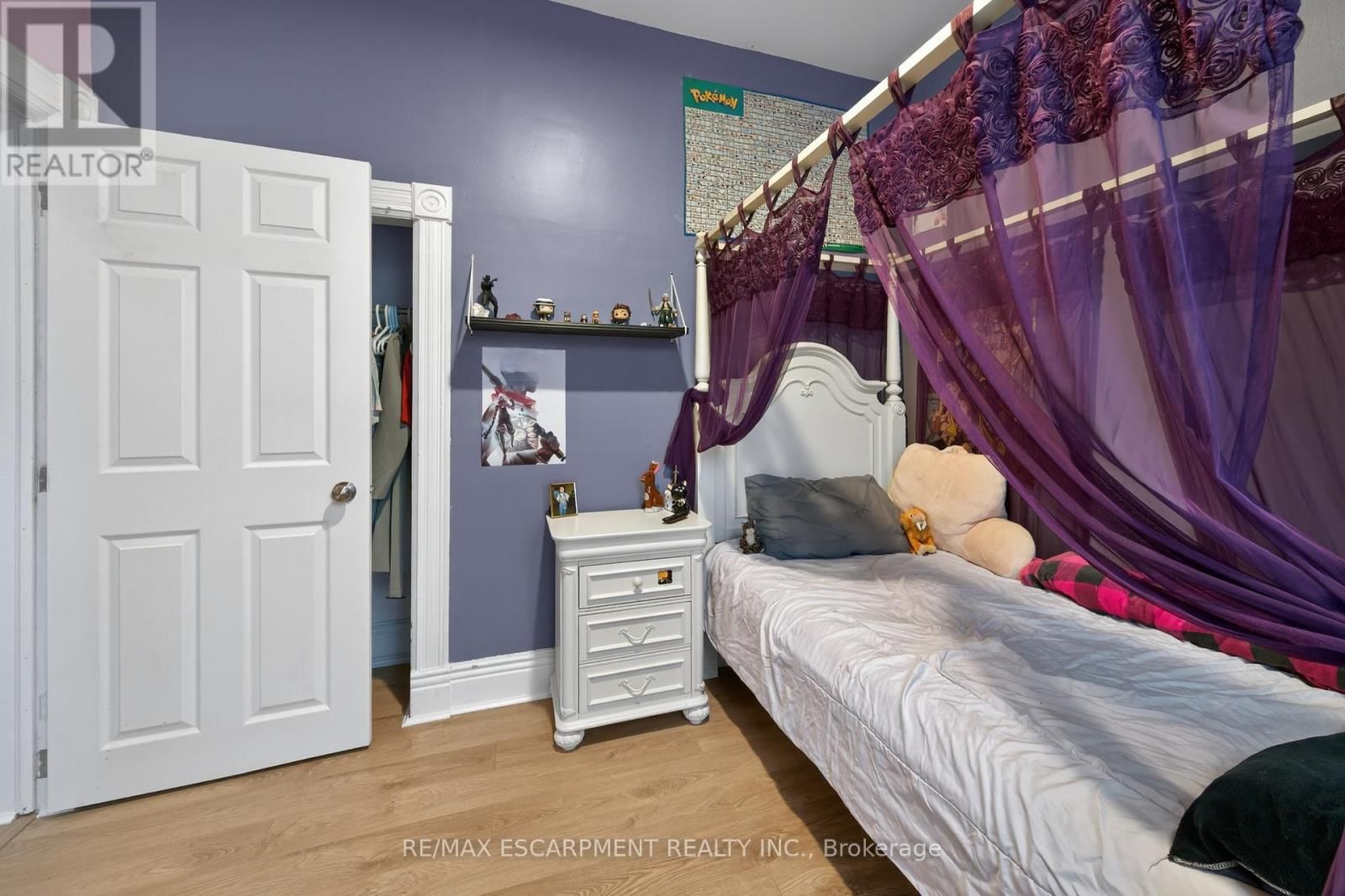 149 ELGIN STREET Image 25