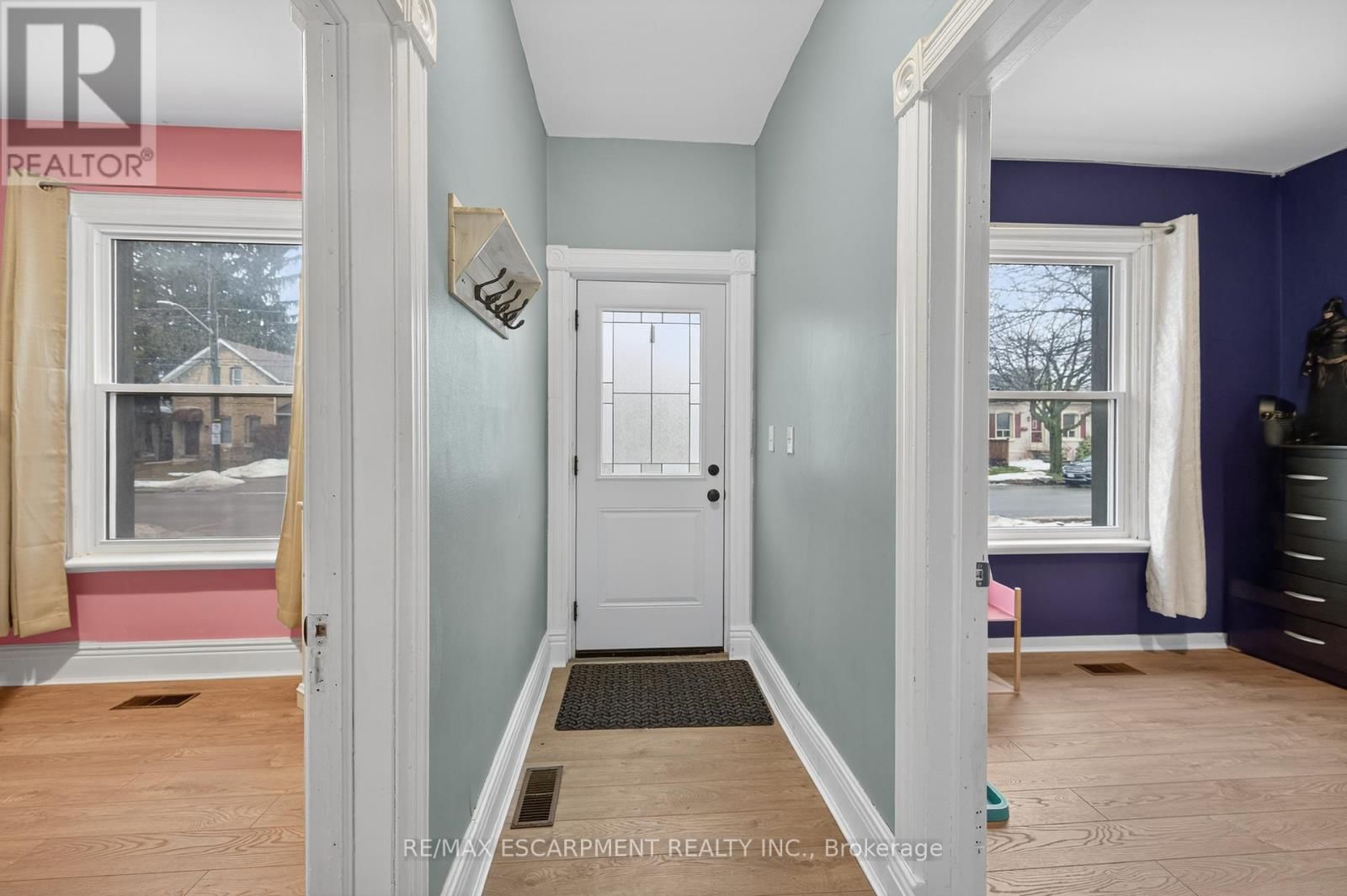 149 ELGIN STREET Image 29