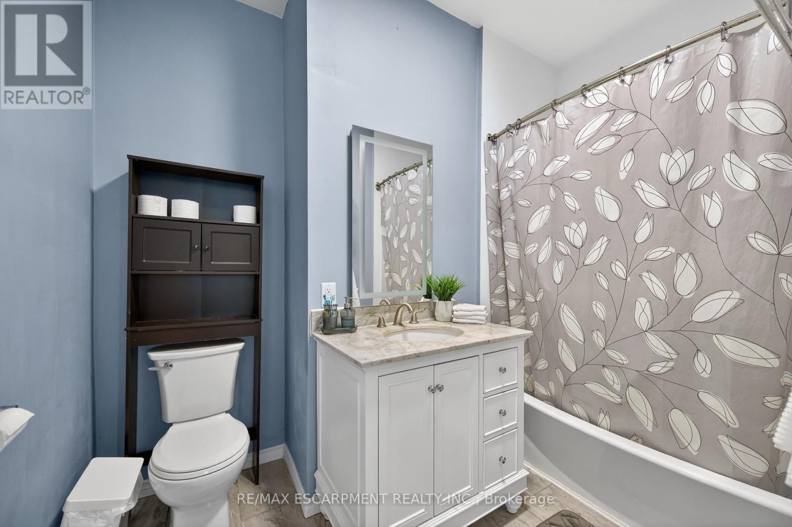 149 ELGIN STREET Image 31