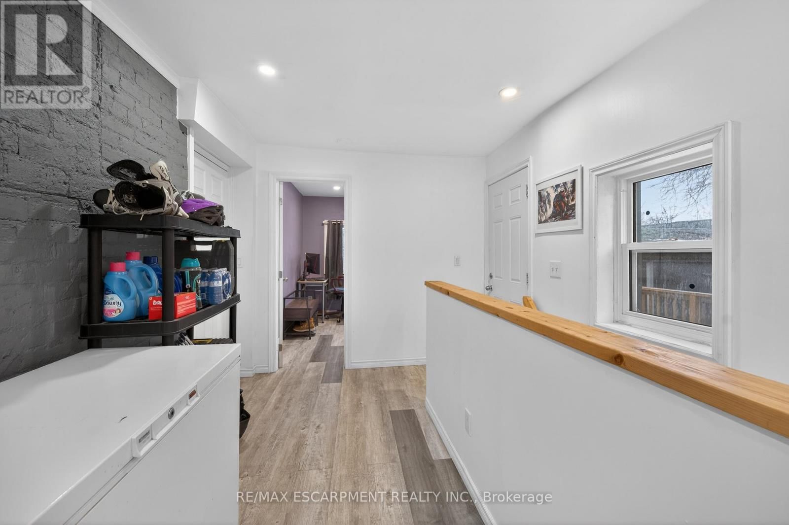 149 ELGIN STREET Image 37