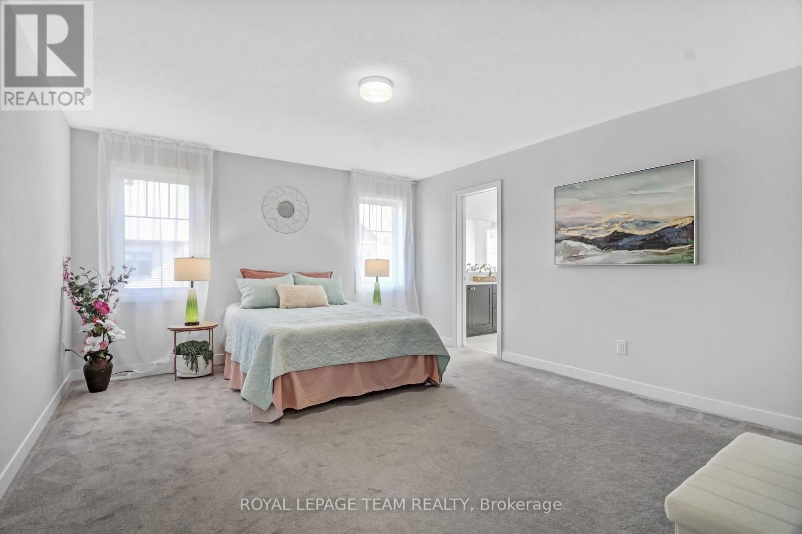 647 CYGNUS STREET Image 15