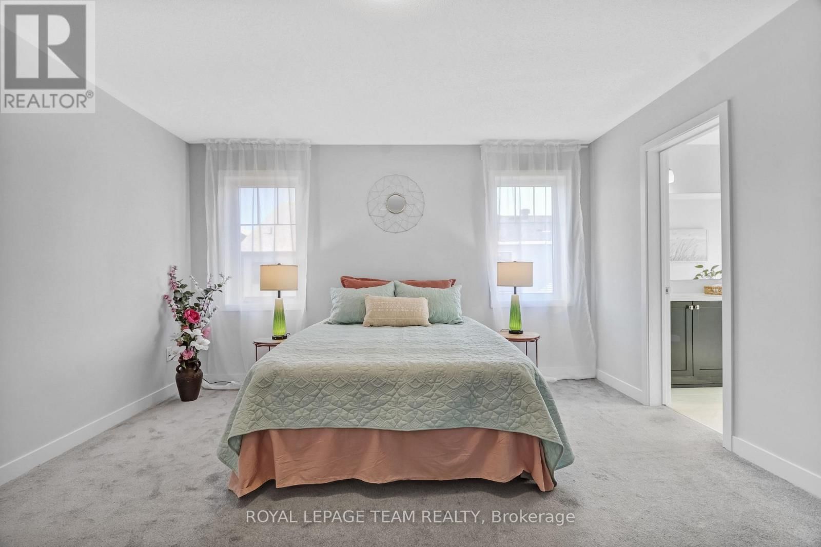 647 CYGNUS STREET Image 16