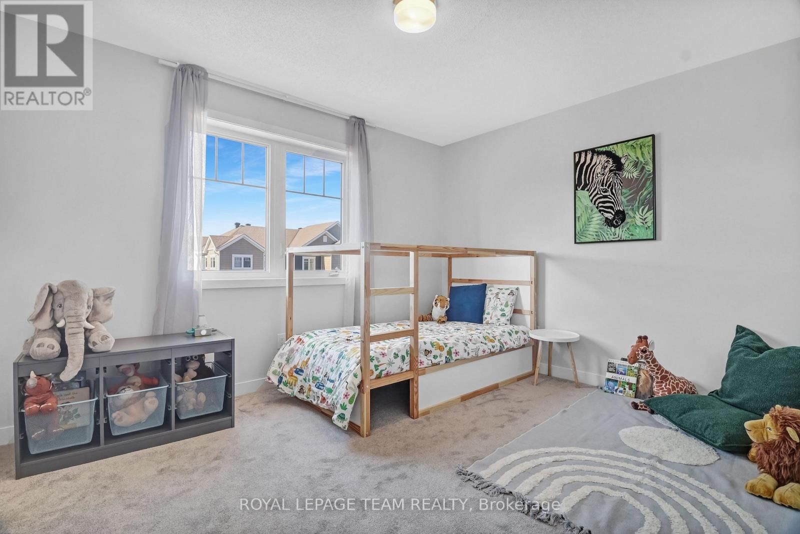 647 CYGNUS STREET Image 22