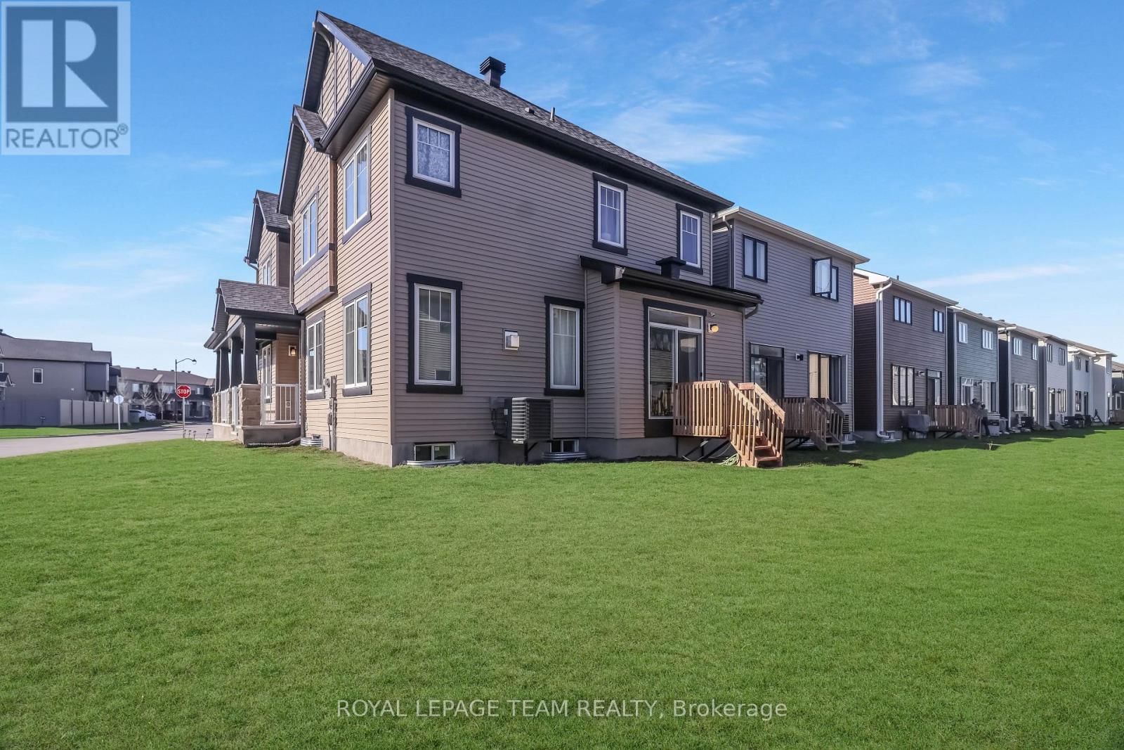 647 CYGNUS STREET Image 25