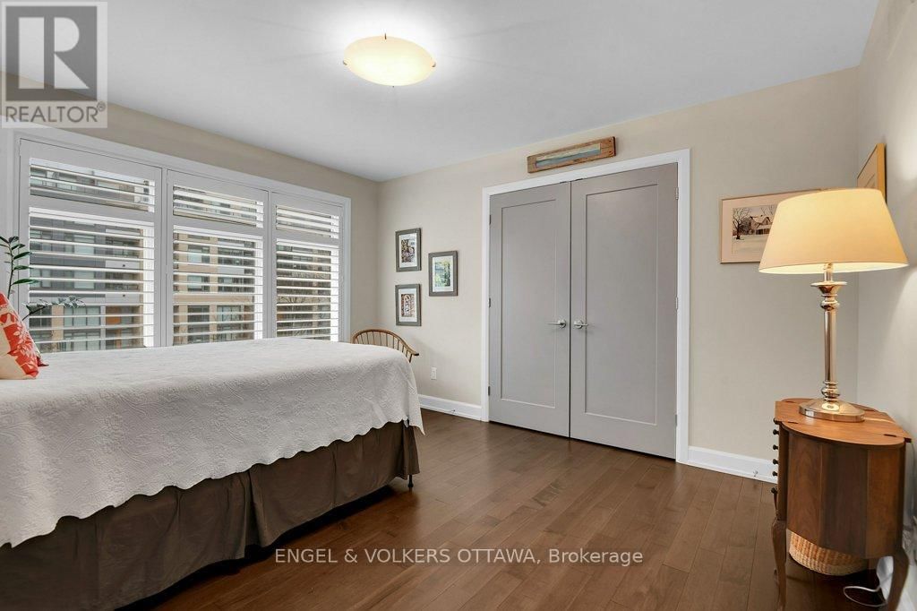 340 BYRON AVENUE Image 33