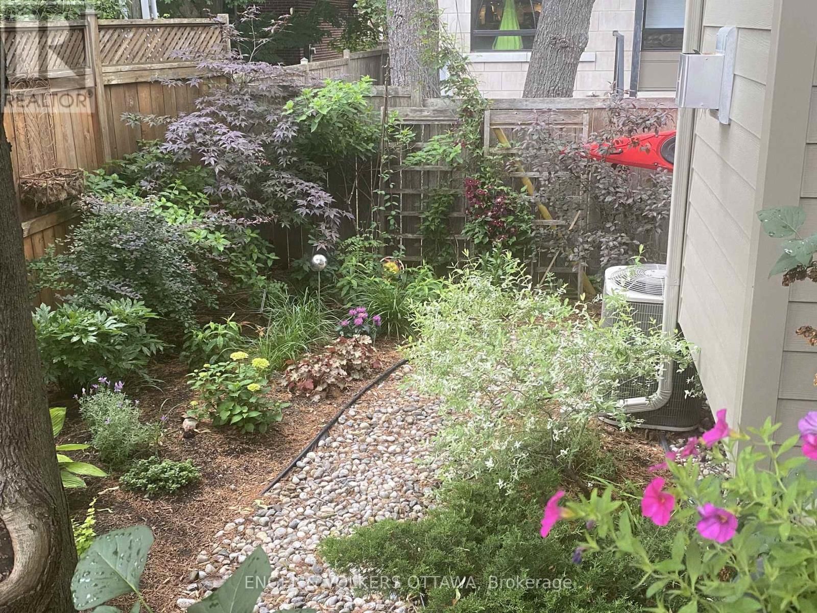 340 BYRON AVENUE Image 45