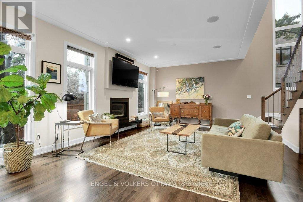 340 BYRON AVENUE Image 8