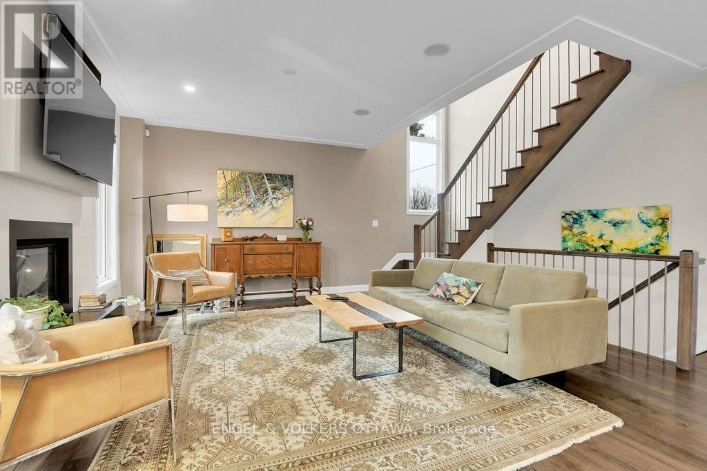 340 BYRON AVENUE Image 9